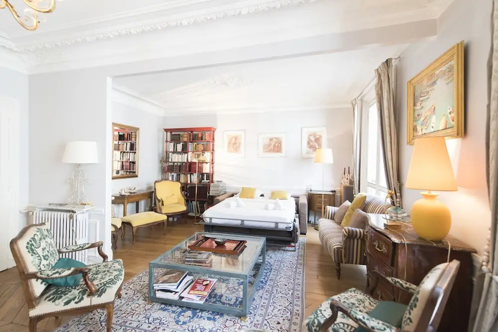 French-style Allure in Saint-Germain des Pres