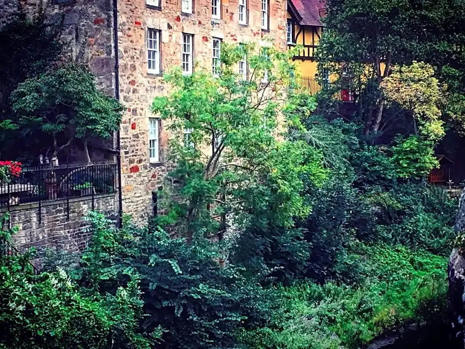 Dean Village Cottage