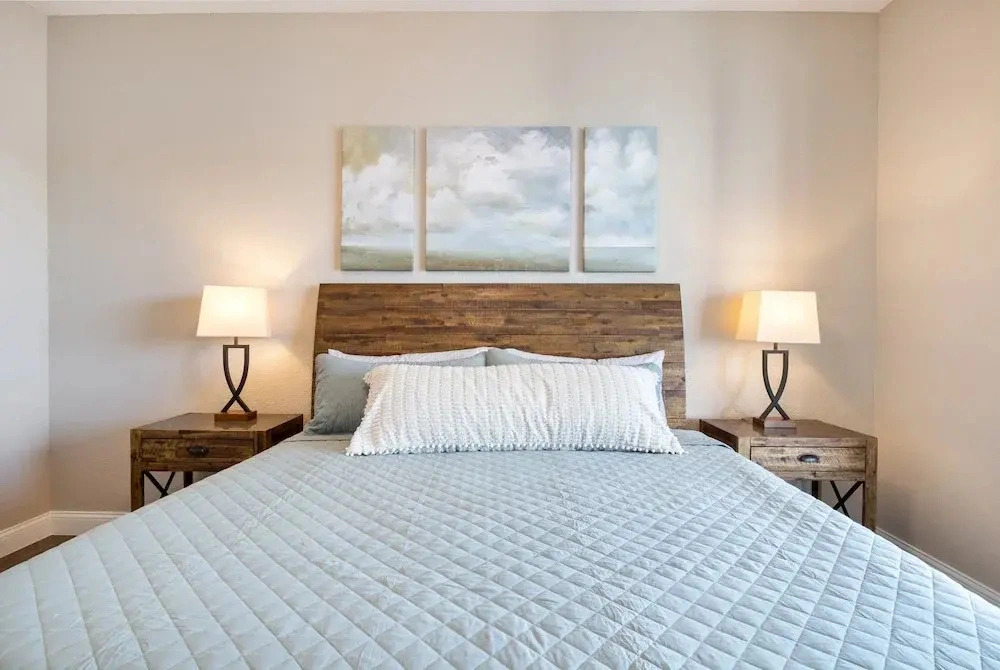 Brand New Complex, Central Location, Amazing Views