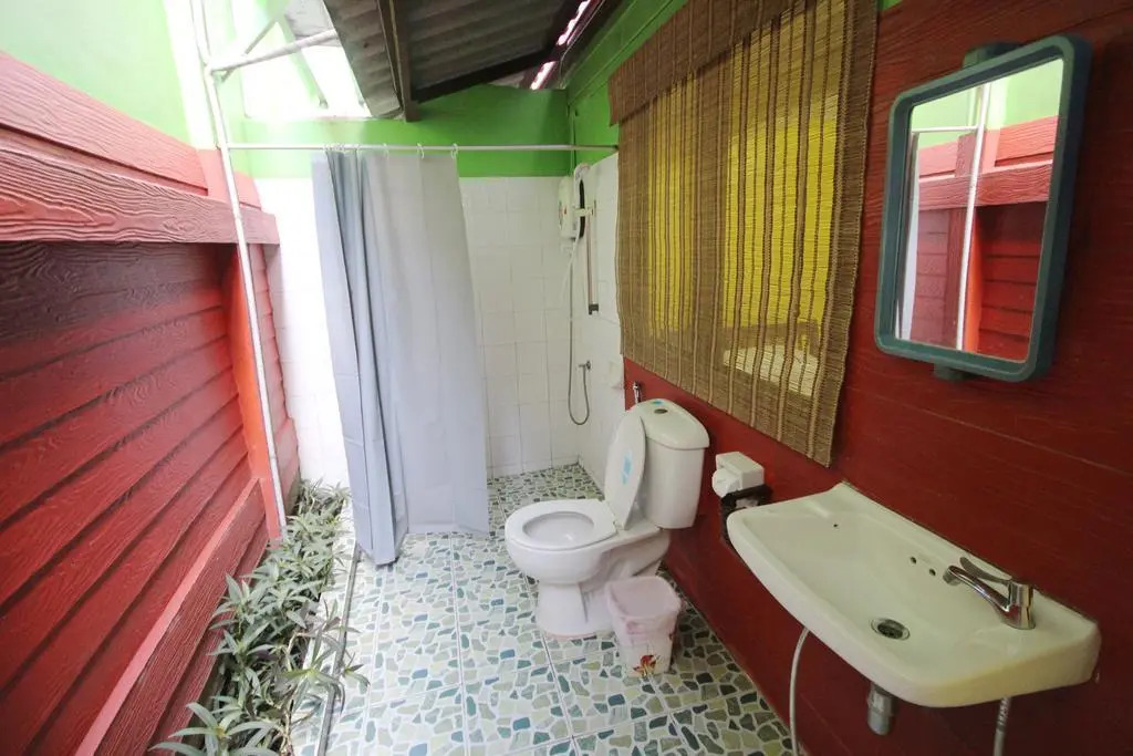 Baan Bua Homestay - Hostel