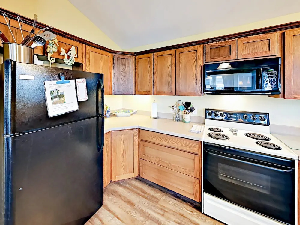 Remodeled Waterfront in Rockport by RedAwning