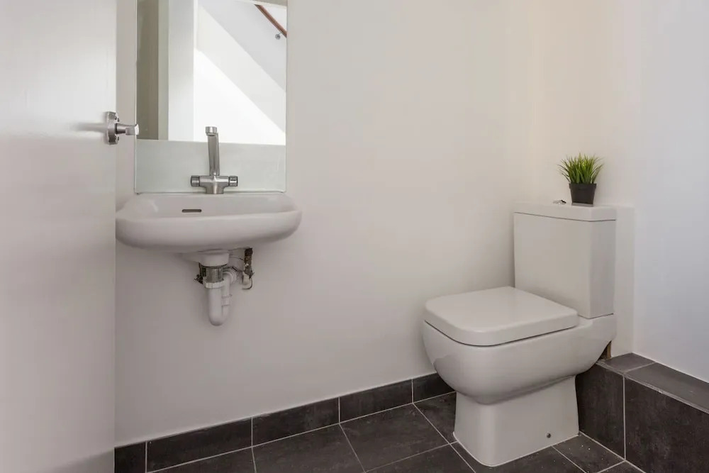 2 Bedroom Split Level Flat In The Heart Of Camden