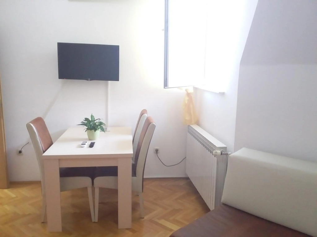 Apartment VILLA MERCI