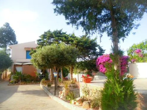 CASE PUNTA MONACO by Trerose Properties con wi-fi e posto auto privato gratuito