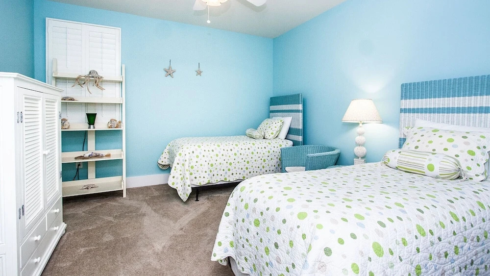 Bayside Condo With Spacious Balcony - Unit Crd0201