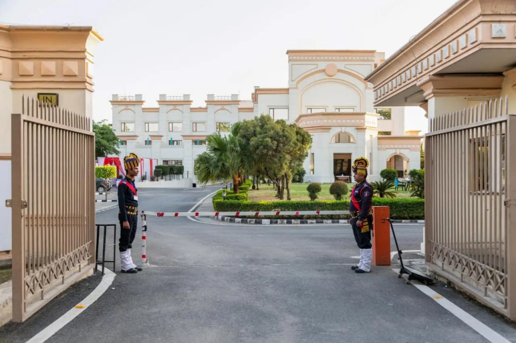 The Competent Palace Hotel