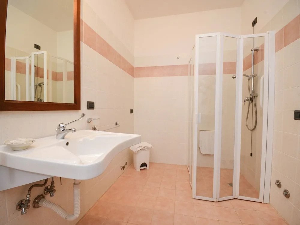 Exquisite Farmhouse in Pupaggi With Swimming Pool