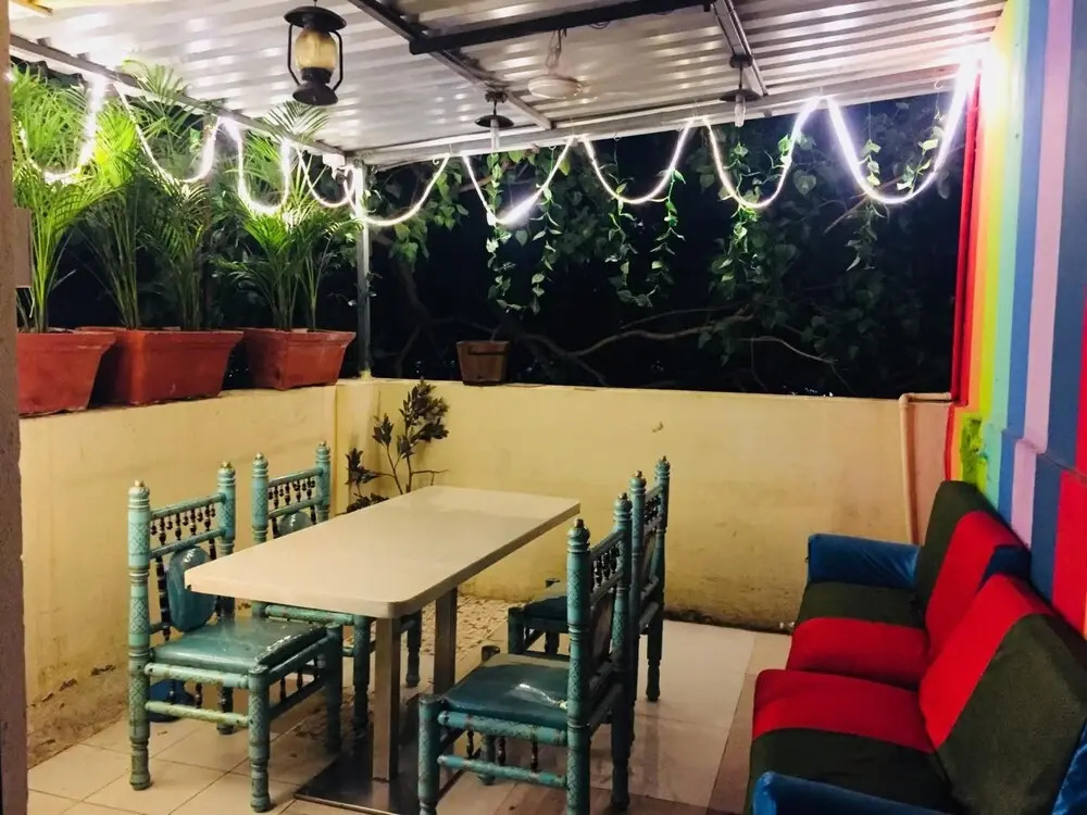 Town Hostel Mumbai - AC Dormitory