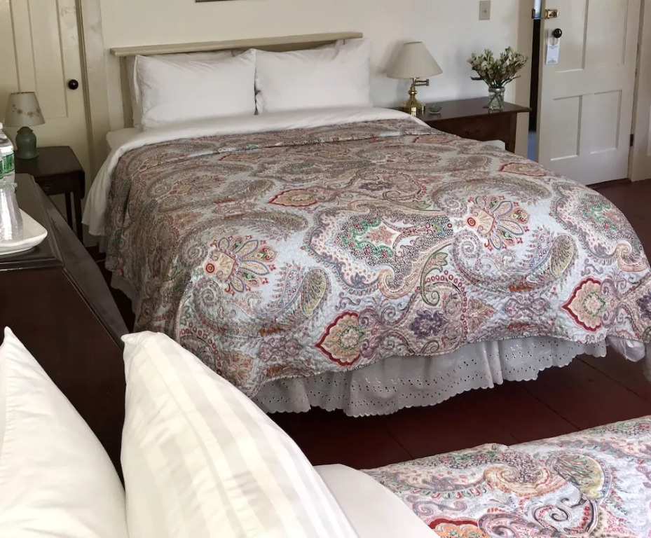 Spring Hill Inn