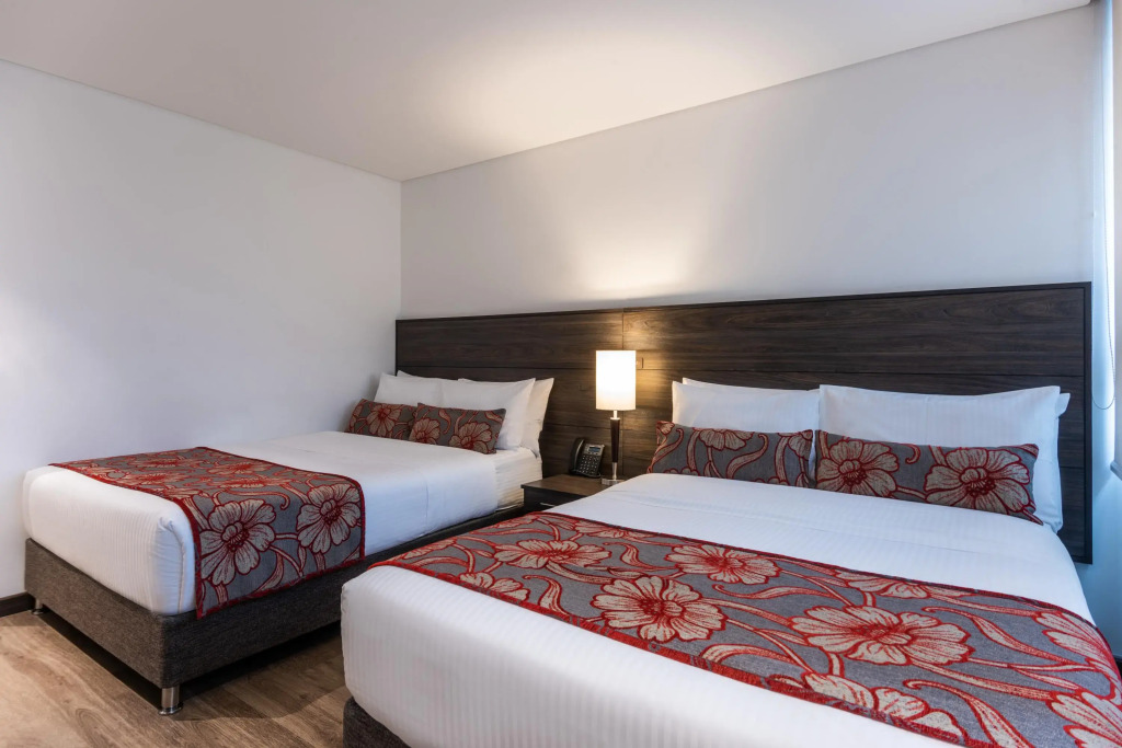 AZ Hotel
