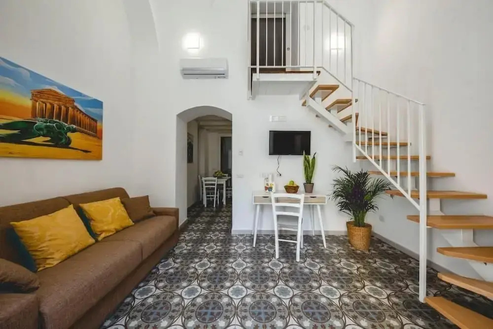 Pietranera Home