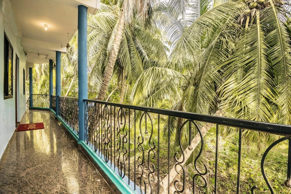 OYO 19176 Home River View 2BHK Siolim