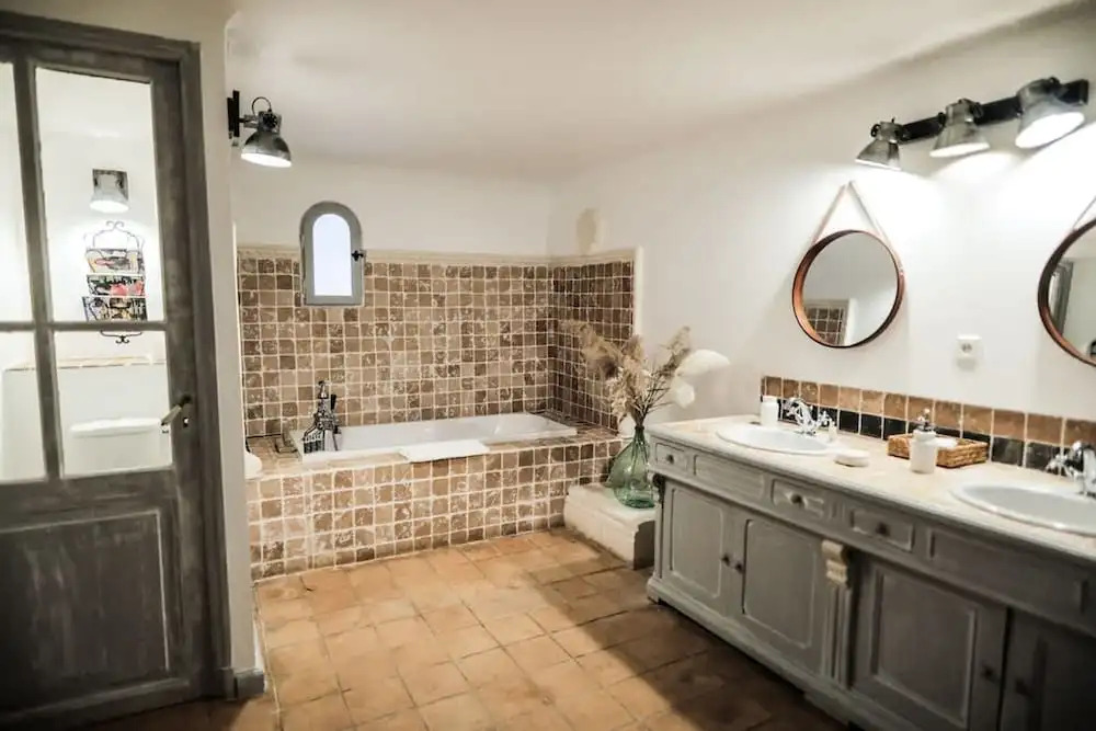 Charming Mas Provencal With Swimming Pool