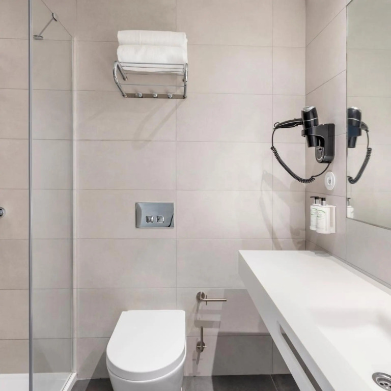 B&B HOTEL Lisboa Oeiras