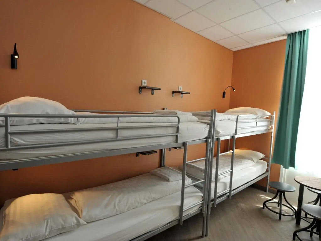 Tourist Inn One Amsterdam