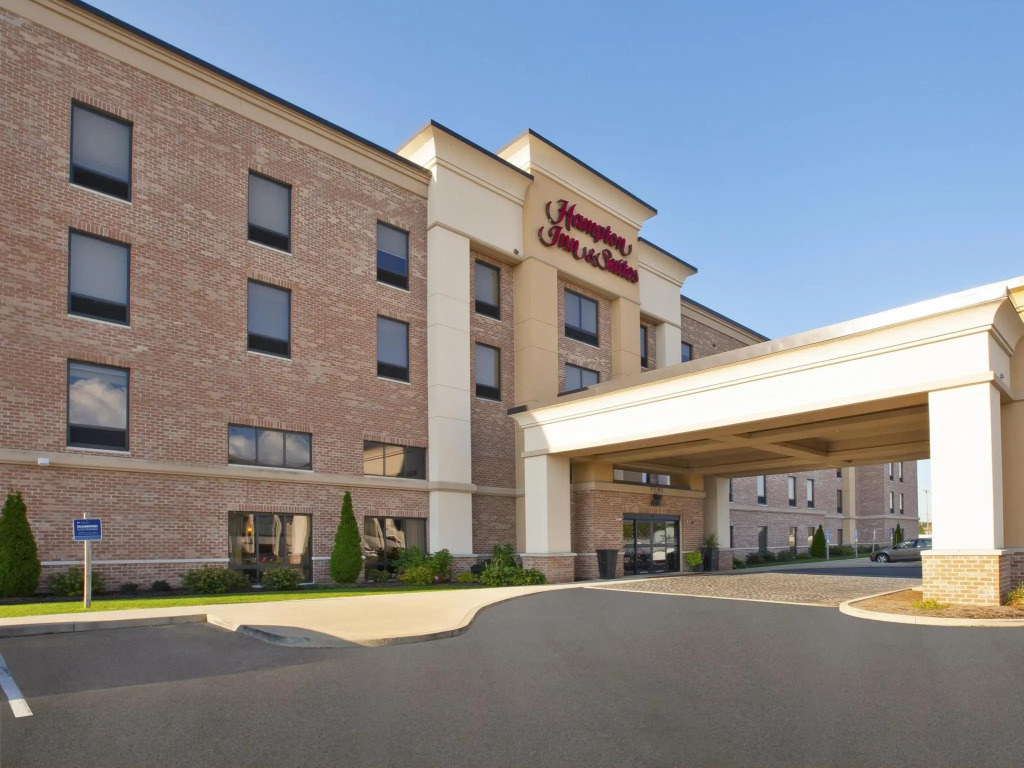 Hampton Inn & Suites - Elyria