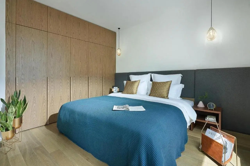 basePLUS-Shanghai Binjiang Serviced Apartment
