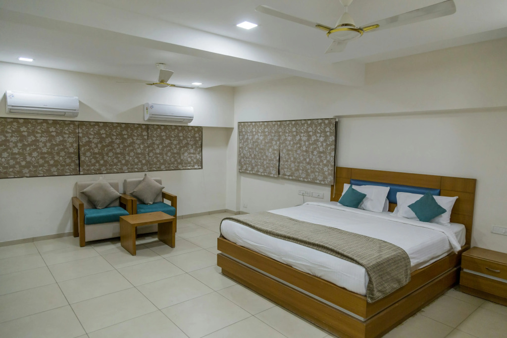 Ginger Ahmedabad Vastrapur