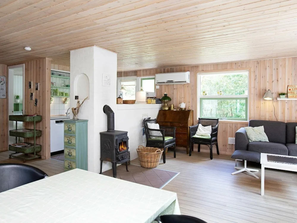Luring Holiday Home in Ringkøbing With Terrace