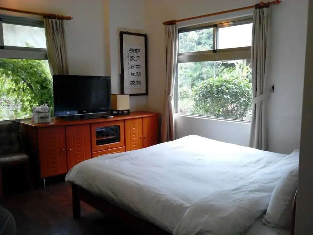 Lohas Gallery Long Stay Hostel