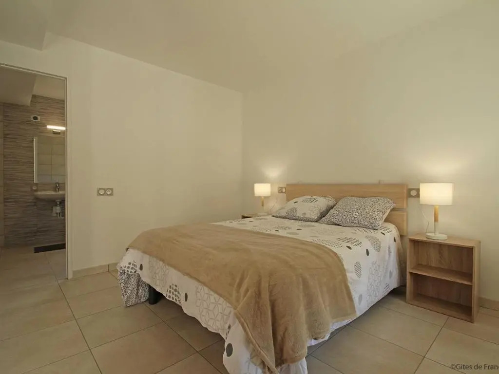 Maison de campagne tranquille avec poêle et animaux admis, proche nature - FR-1-497-74