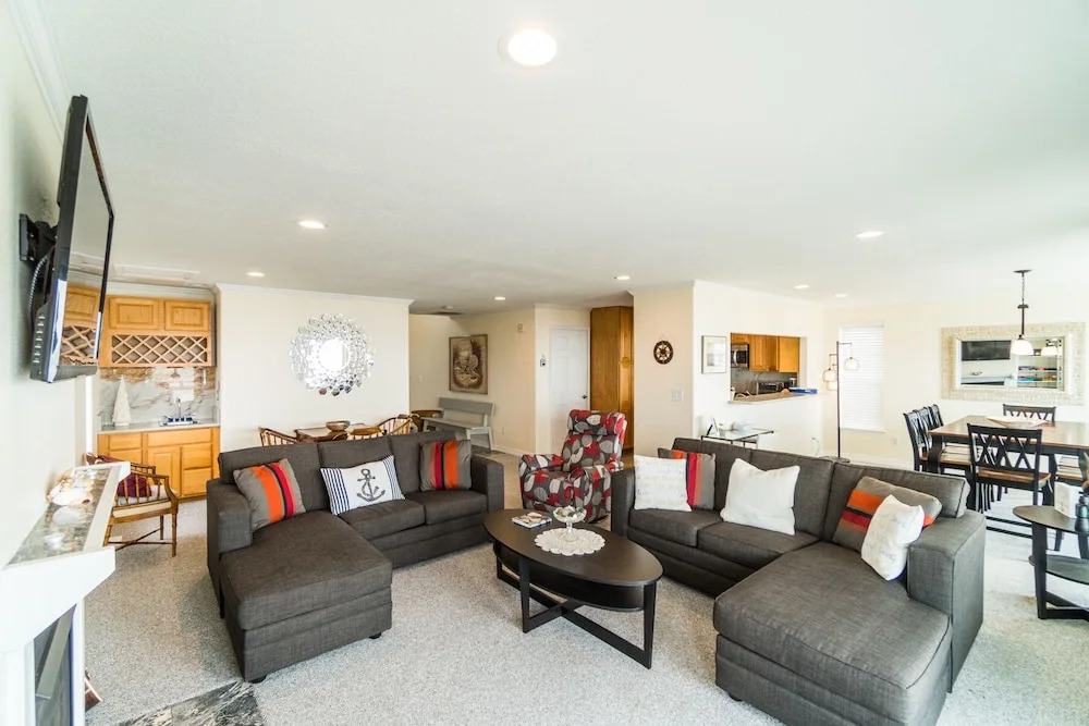 Inlet Beach House 3 Bedrooms 2.5 Bathrooms Home