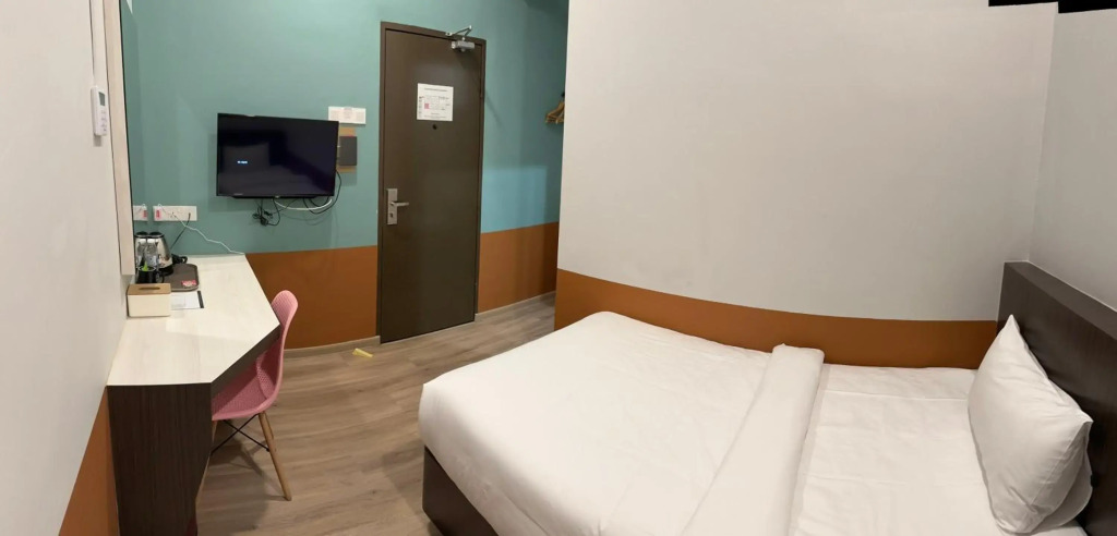 T SQUARE HOTEL