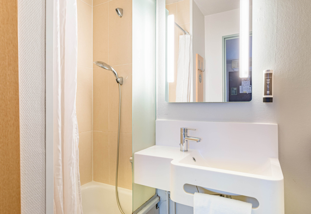 B&B HOTEL TOURS Sud Joué-lès-Tours