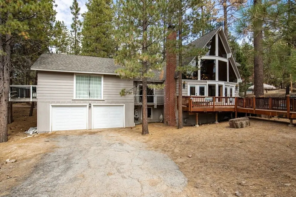 1807-living The Dream 3 Bedroom Home by RedAwning