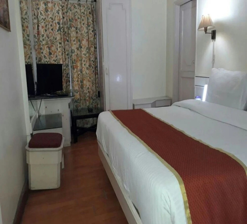 Hotel Crown