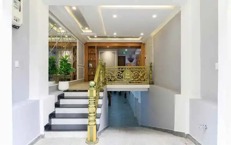 Woody House Saigon Center