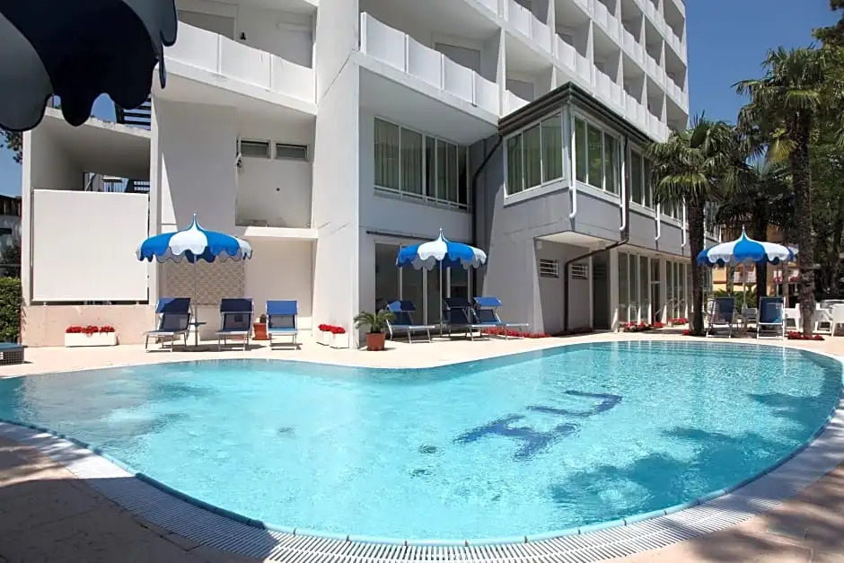 Hotel Carlton
