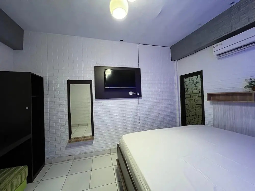 Hotel O Surya HotelNearTaman Anggrek Pkk Watansoppeng