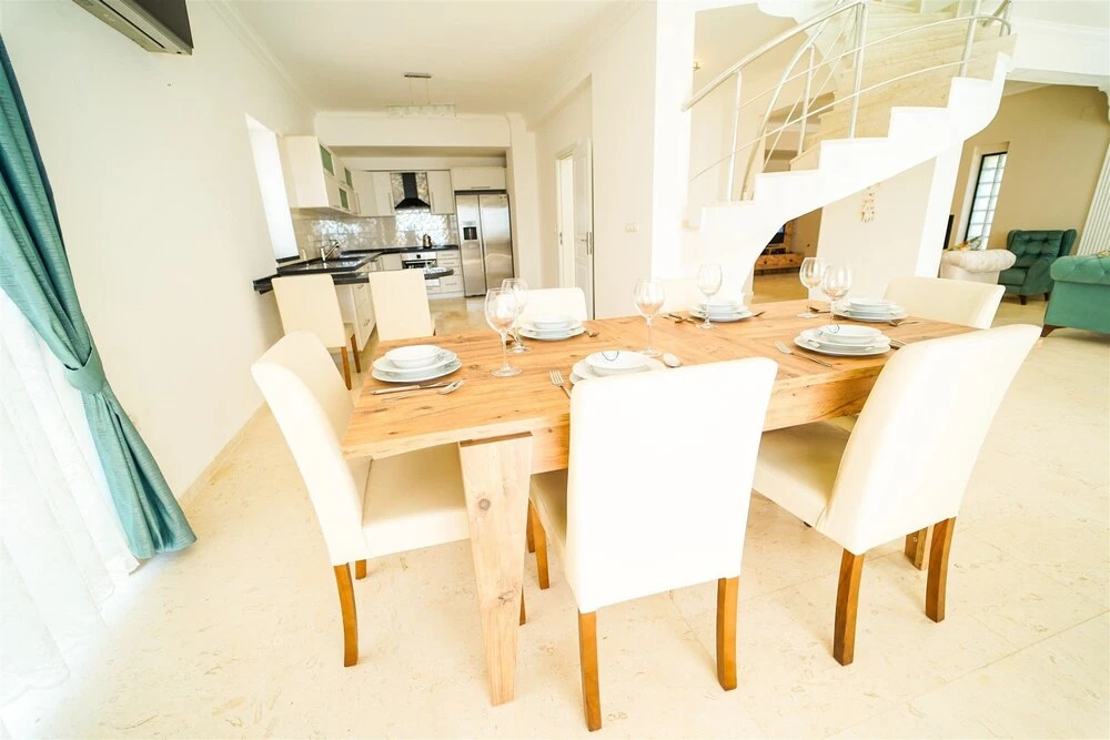Dreamland Villa