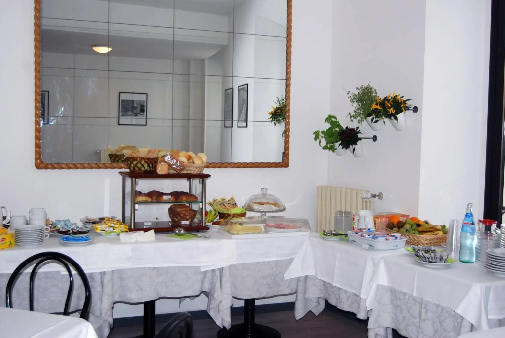 Hotel Italia