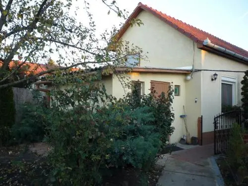Betti Motel