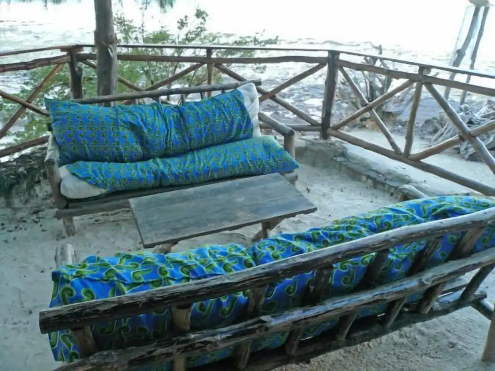 Pakachi Beach Resort & Hotel