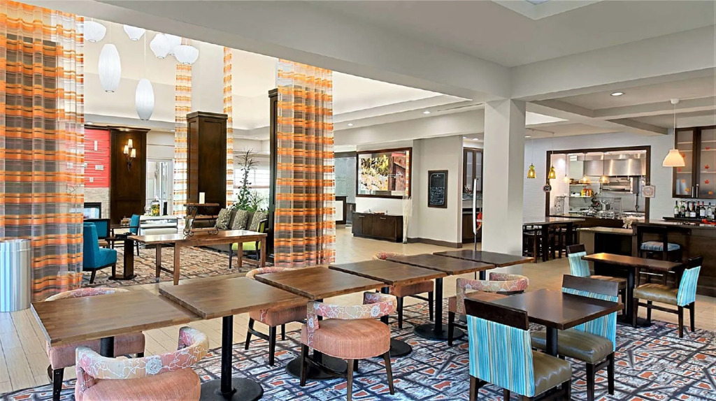 Kozy Hotel Houston North