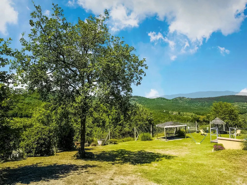Villa in Pieve San Giovanni with Pool