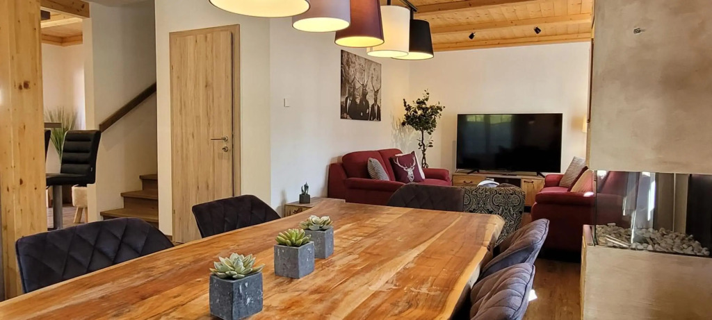 Hochalmbahnen Chalets 1-01, Alpenglocke, nahe Gondel, Hunde willkommen