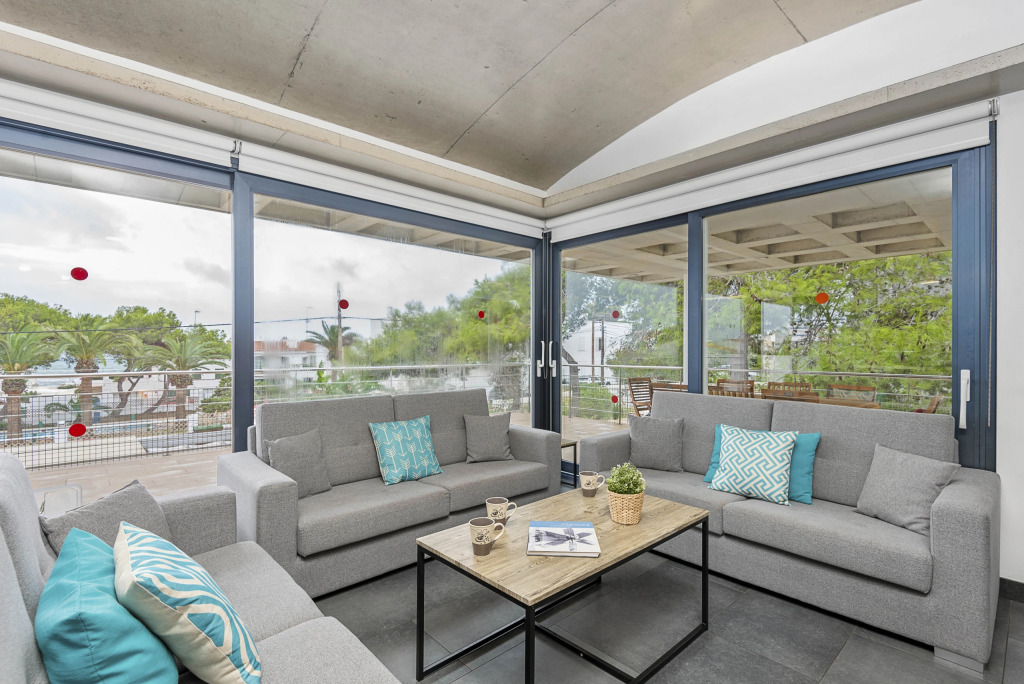 Villa Primasol by Villa Plus