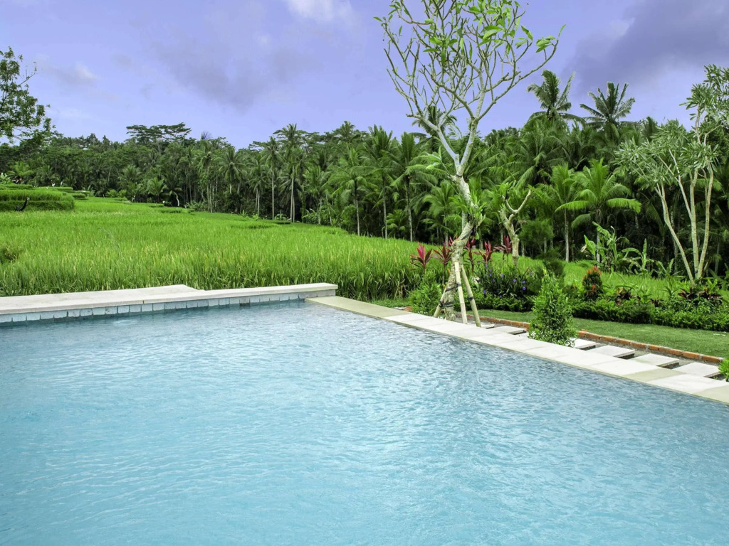Azadi Retreat