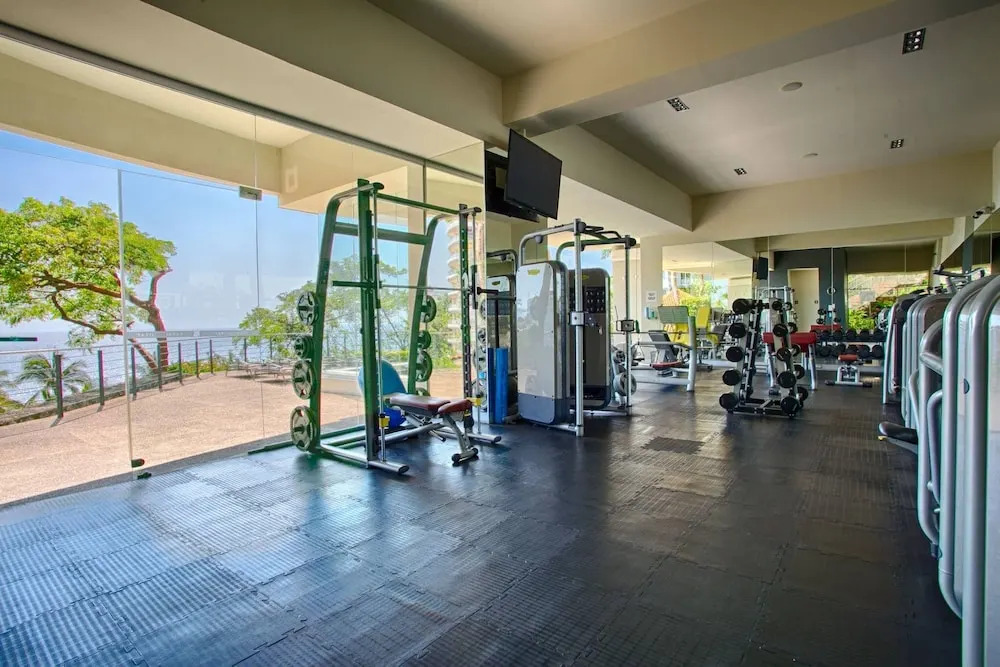 Bay View Modern Condo Paramount Bay At Amapas