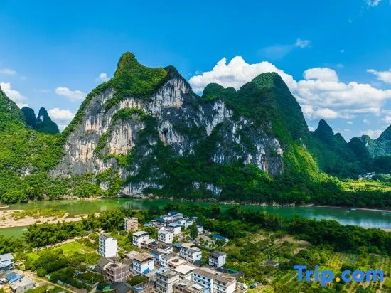 Return Mountain Residence (Guilin Yangshuo Xingping Ancient Town Branch)