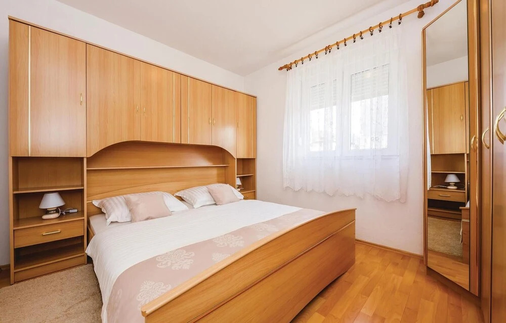 Amazing Home in Kastel Novi With Sauna, Wifi and 9 Bedrooms