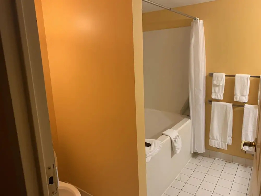 French Quarter Inn