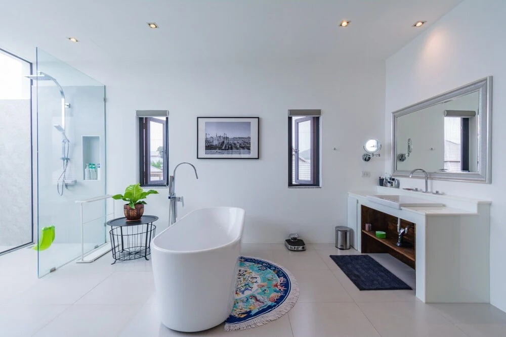 Modern 4 Bedroom Resort Pool Villa LL110