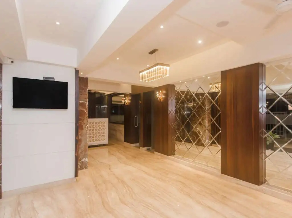 OYO 16718 Hotel Aditya Residency