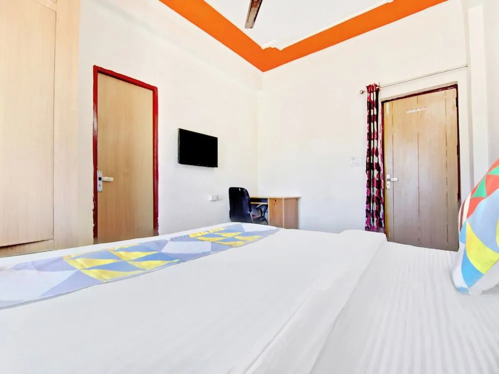 OYO Home 37509 Elegant Stay Jhajra Dehradun