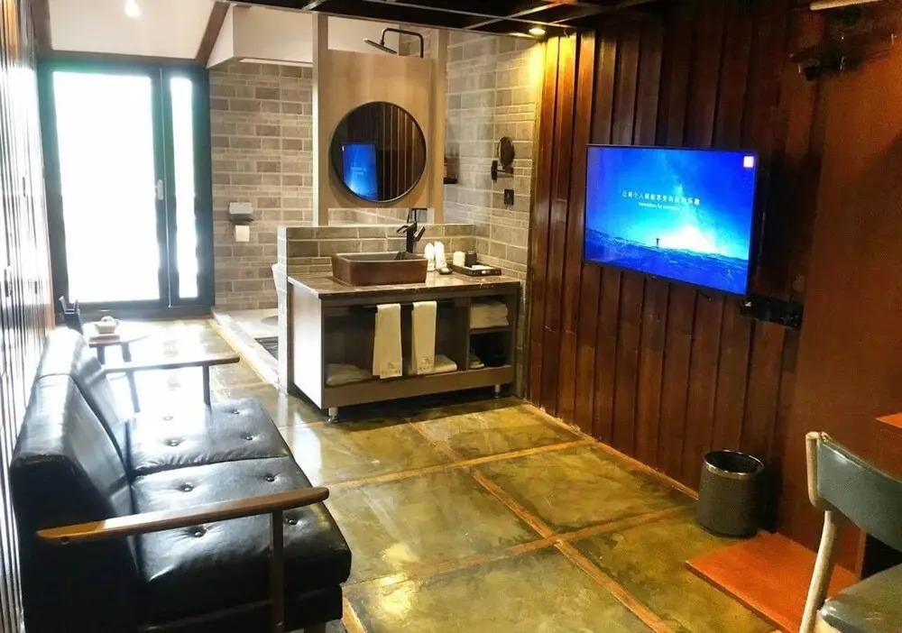Fenghuang Waiting for you guest house